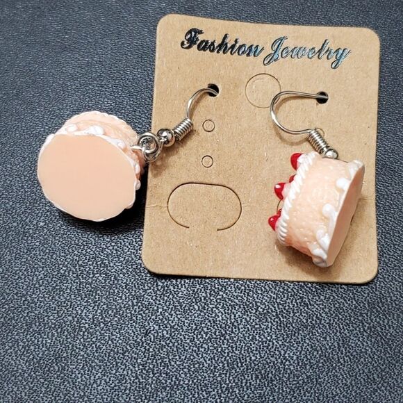 **Sale** Peach colored cake earrings - Picture 3 of 5